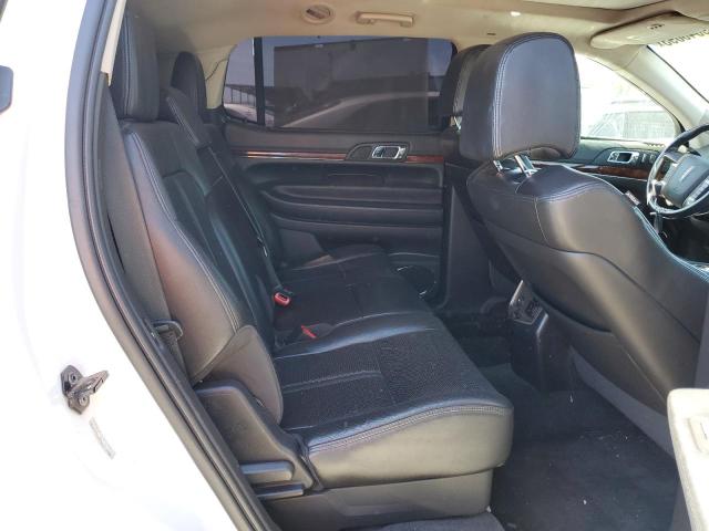 Photo 11 from auction – 2010 LINCOLN MKT with VIN 2LMHJ5AT4ABJ13892