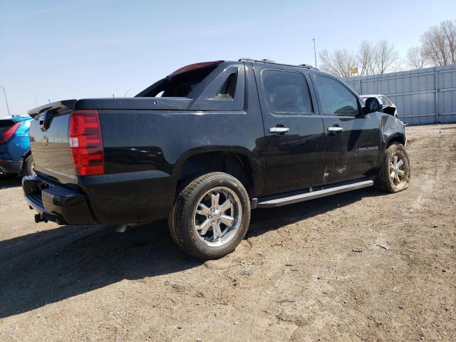 Photo 3 from auction – 2011 CHEVROLET AVALANCHE with VIN 3GNMCFE04BG162336