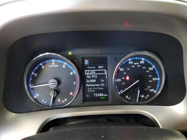 Photo 9 from auction – 2017 TOYOTA RAV4 LIMIT with VIN 2T3YFREV4HW334484