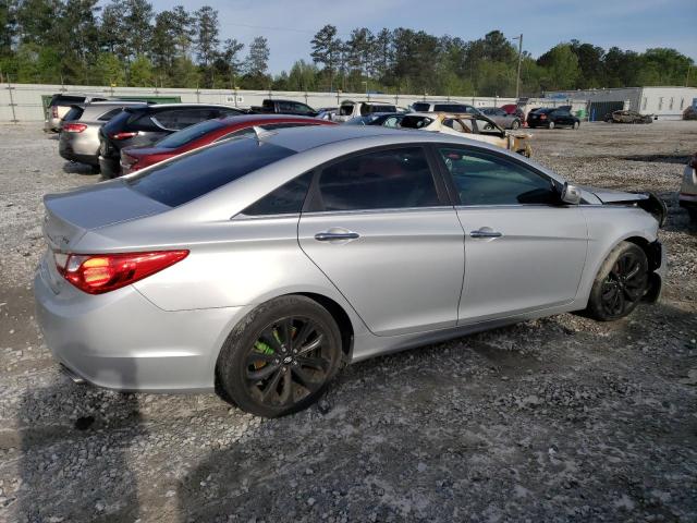 Photo 3 from auction – 2011 HYUNDAI SONATA SE with VIN 5NPEC4AB8BH196229
