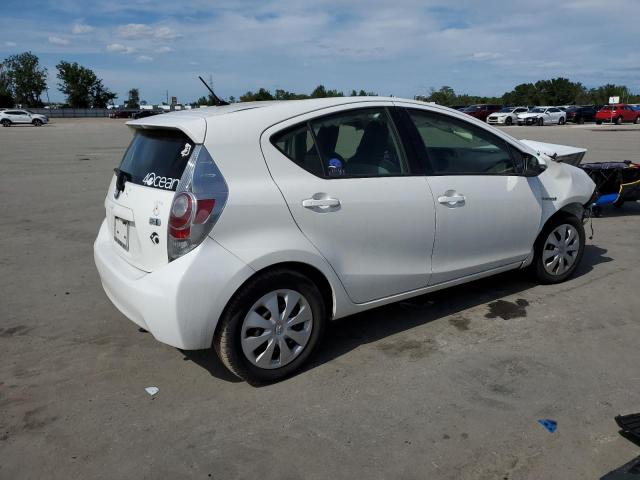 Photo 3 from auction – 2012 TOYOTA PRIUS C with VIN JTDKDTB39C1501456