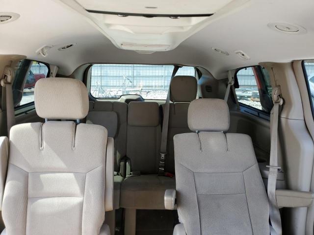 Photo 10 from auction – 2016 CHRYSLER TOWN & COU with VIN 2C4RC1BG9GR159453