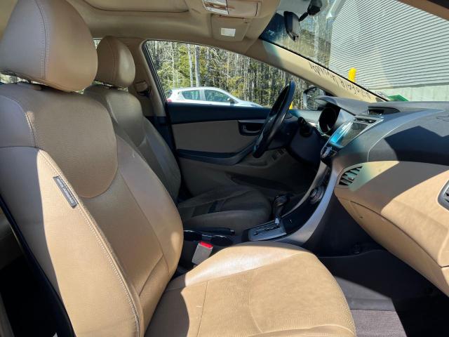 Photo 5 from auction – 2011 HYUNDAI ELANTRA GL with VIN KMHDH4AE6BU095263
