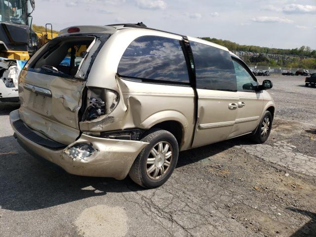 Photo 3 from auction – 2005 CHRYSLER TOWN & COU with VIN 2C4GP54L35R233380
