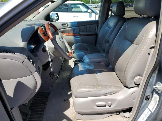 Photo 7 from auction – 2004 TOYOTA SIENNA XLE with VIN 5TDZA22C04S173818