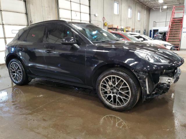 Photo 4 from auction – 2017 PORSCHE MACAN S with VIN WP1AB2A52HLB14384