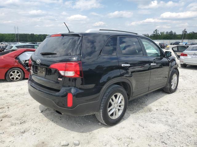 Photo 3 from auction – 2015 KIA SORENTO LX with VIN 5XYKT4A64FG558978
