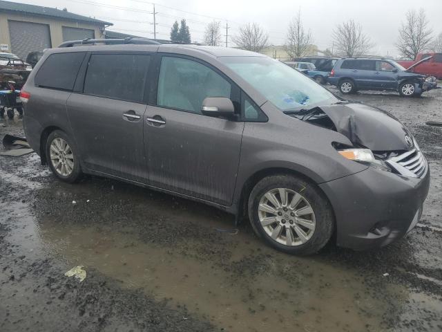 Photo 4 from auction – 2013 TOYOTA SIENNA XLE with VIN 5TDDK3DC8DS069040