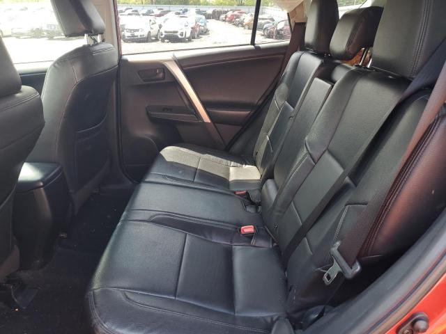 Photo 10 from auction – 2015 TOYOTA RAV4 LE with VIN JTMBFREV9FD136953