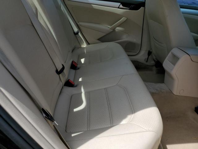 Photo 10 from auction – 2012 VOLKSWAGEN PASSAT SE with VIN 1VWBP7A33CC051546