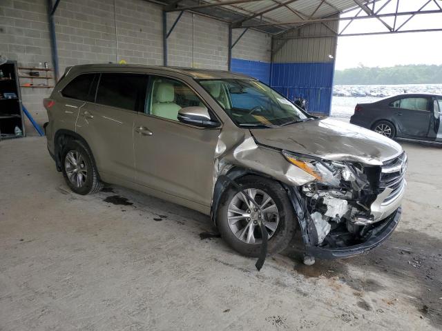 Photo 4 from auction – 2015 TOYOTA HIGHLANDER with VIN 5TDJKRFH4FS085558