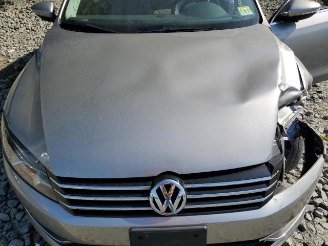 Photo 11 from auction – 2012 VOLKSWAGEN PASSAT SE with VIN 1VWBP7A34CC100656