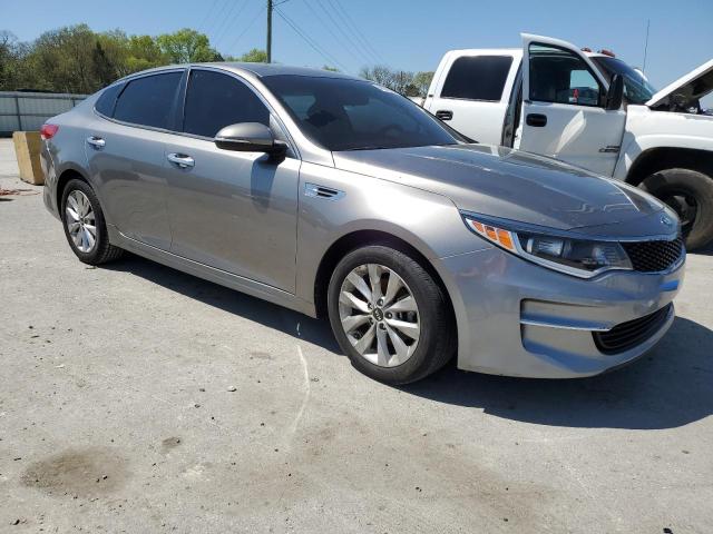Photo 4 from auction – 2018 KIA OPTIMA LX with VIN 5XXGT4L31JG264458