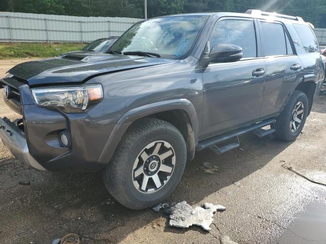 TOYOTA 4RUNNER SR 2020 with VIN JTEBU5JR7L5811353 - Photo from auction