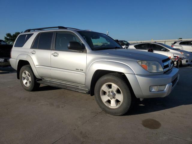 Photo 4 from auction – 2005 TOYOTA 4RUNNER SR with VIN JTEBU14RX50064576