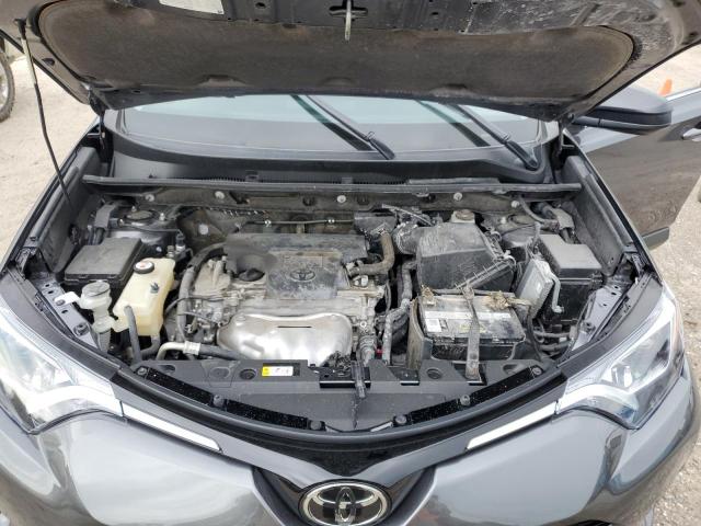 Photo 12 from auction – 2017 TOYOTA RAV4 LE with VIN JTMZFREV0HJ135807