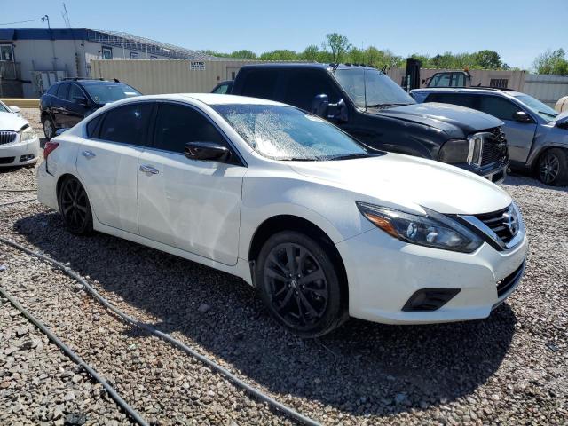 Photo 4 from auction – 2017 NISSAN ALTIMA with VIN 1N4AL3AP6HC182960