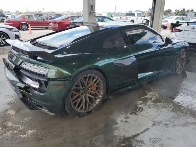 Photo 3 from auction – 2017 AUDI R8 5.2 PLU with VIN WUAKBAFX4H7903917