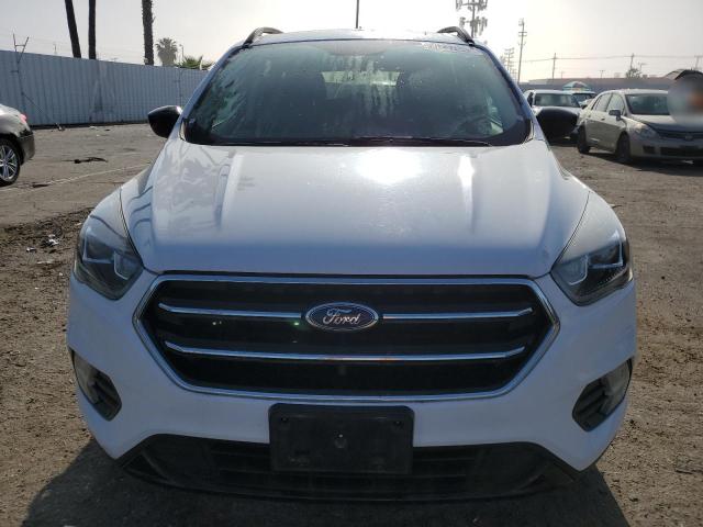 Photo 5 from auction – 2018 FORD ESCAPE SE with VIN 1FMCU9GD4JUB25894