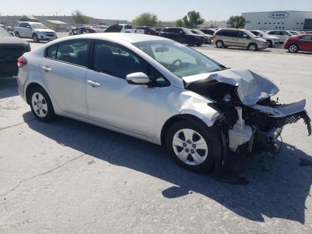 Photo 4 from auction – 2017 KIA FORTE LX with VIN 3KPFK4A75HE140667