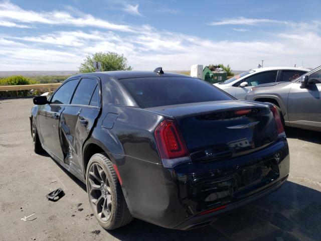 Photo 2 from auction – 2017 CHRYSLER 300 S with VIN 2C3CCABG2HH651131