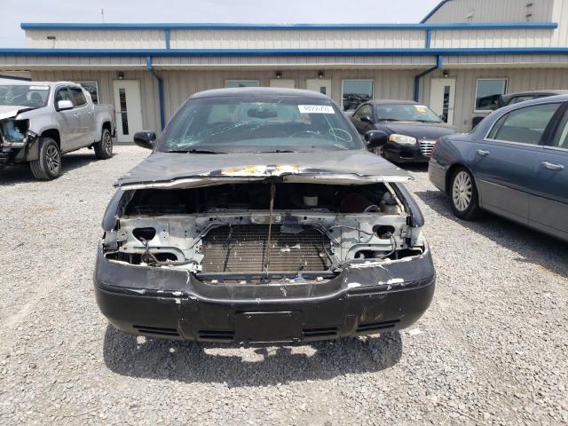 Photo 5 from auction – 2001 MERCURY GRAND MARQ with VIN 2MEFM75W91X612901