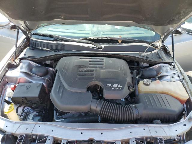 Photo 11 from auction – 2018 CHRYSLER 300 LIMITE with VIN 2C3CCAEGXJH295996