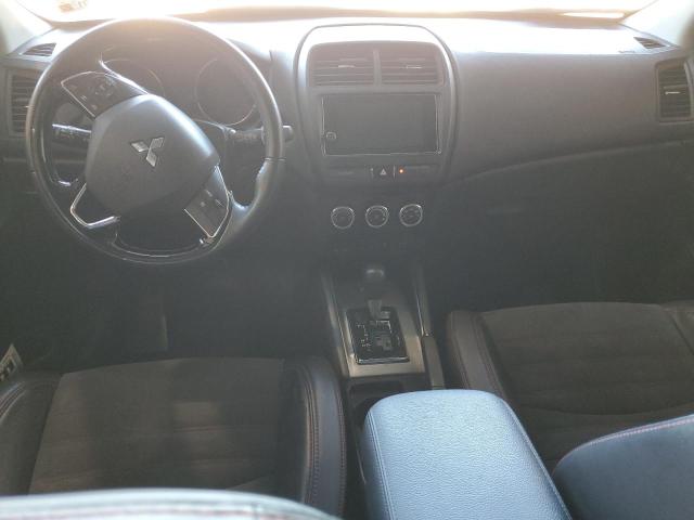 Photo 8 from auction – 2018 MITSUBISHI OUTLANDER with VIN JA4AP3AW1JZ029857