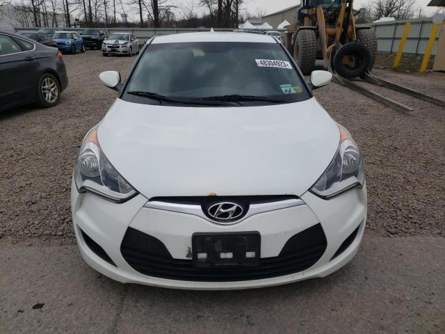 Photo 5 from auction – 2016 HYUNDAI VELOSTER with VIN KMHTC6AD8GU261268