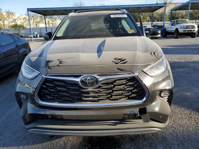 Photo 5 from auction – 2021 TOYOTA HIGHLANDER with VIN 5TDFZRAH3MS058812