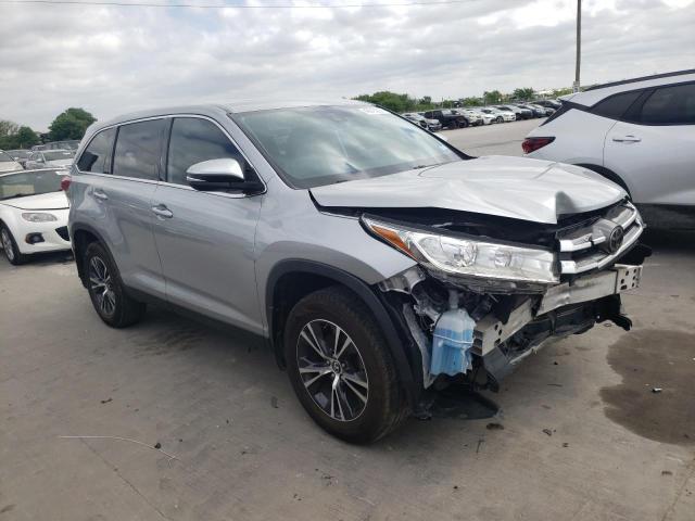 Photo 4 from auction – 2019 TOYOTA HIGHLANDER with VIN 5TDZZRFH5KS302348