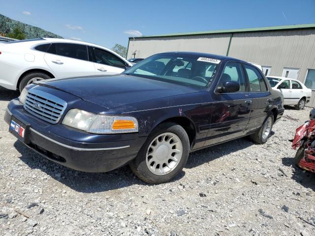 FORD CROWN VICT 2000 with VIN 2FAFP74W9YX130195 - Photo from auction
