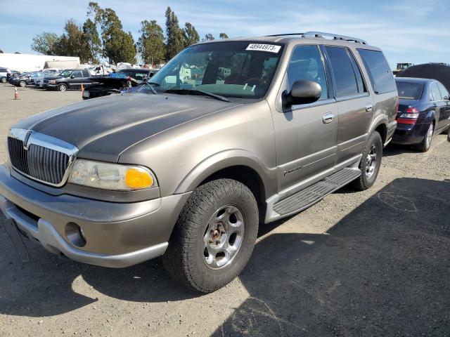 LINCOLN NAVIGATOR 2001 with VIN 5LMFU28A71LJ08082 - Photo from auction