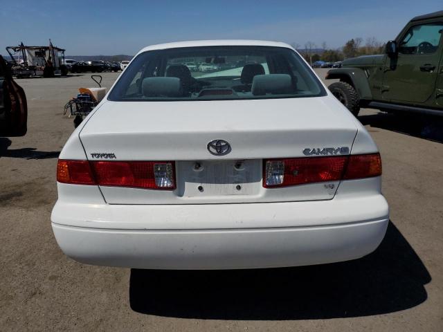 Photo 6 from auction – 2001 TOYOTA CAMRY LE with VIN 4T1BF22K91U966791