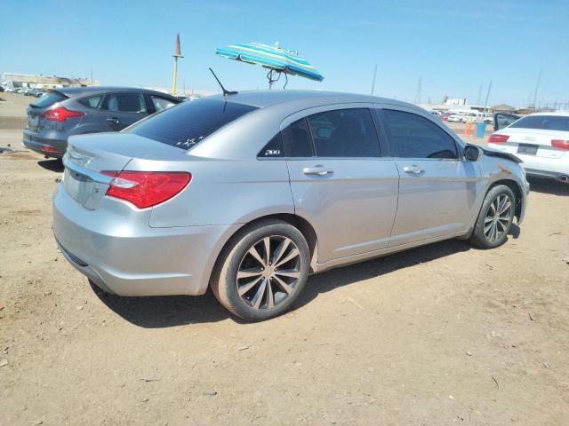 Photo 3 from auction – 2013 CHRYSLER 200 TOURIN with VIN 1C3CCBBG8DN739236