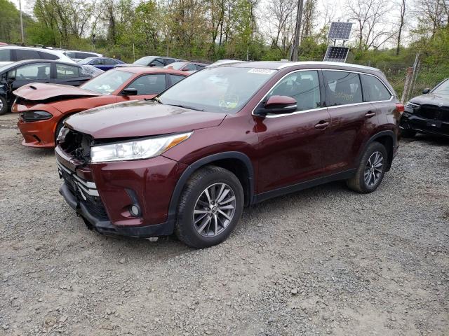 TOYOTA HIGHLANDER 2019 with VIN 5TDJZRFH9KS984020 - Photo from auction