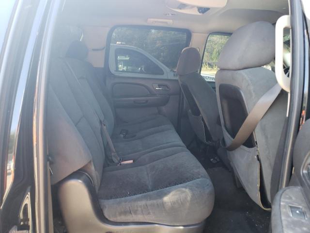 Photo 11 from auction – 2007 CHEVROLET SUBURBAN with VIN 3GNFC16087G296087