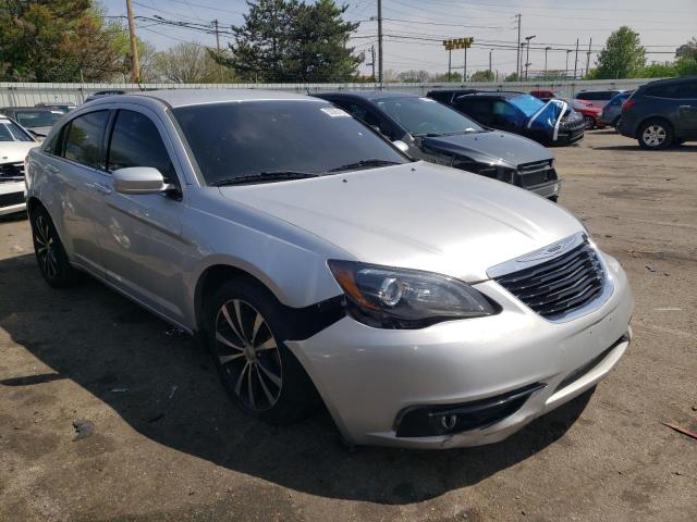 Photo 4 from auction – 2012 CHRYSLER 200 TOURIN with VIN 1C3CCBBG9CN301517