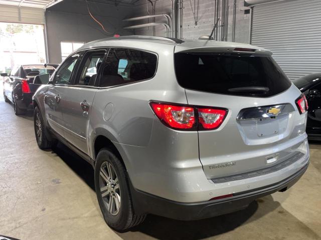 Photo 3 from auction – 2017 CHEVROLET TRAVERSE L with VIN 1GNKRGKD0HJ259169