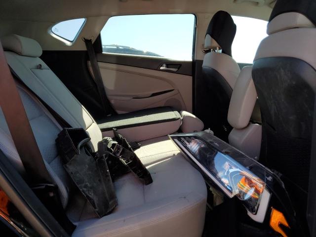 Photo 11 from auction – 2019 HYUNDAI TUCSON SE with VIN KM8J2CA44KU899115