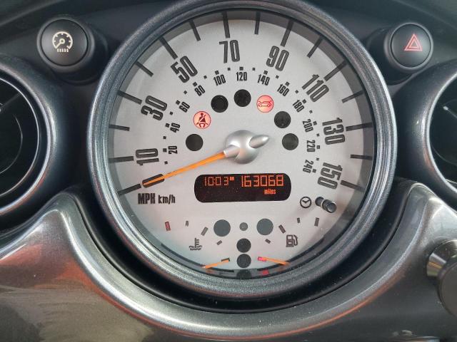 Photo 9 from auction – 2006 MINI COOPER S with VIN WMWRE33576TL24780