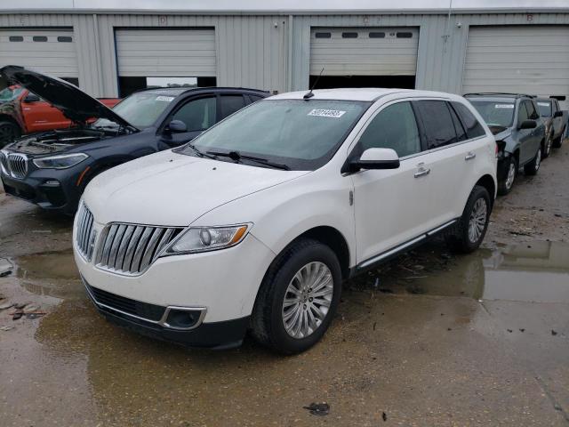 2015 LINCOLN CAPRI