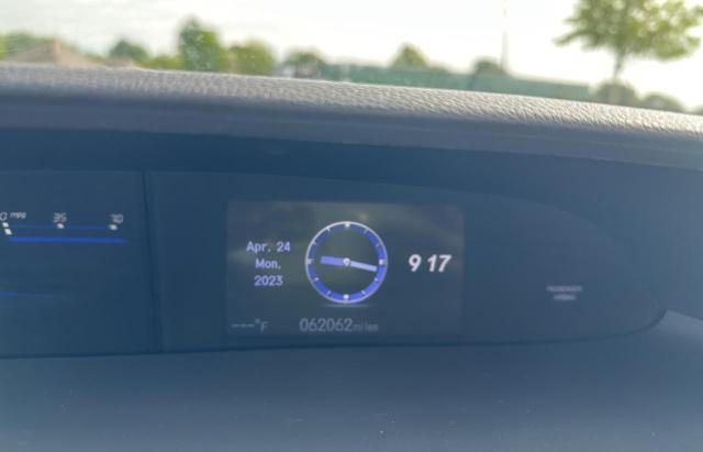 Photo 8 from auction – 2014 HONDA CIVIC EX with VIN 19XFB2F85EE023155