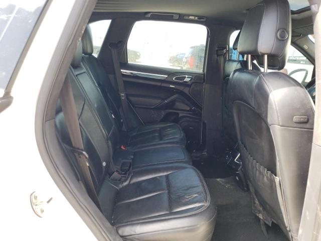 Photo 11 from auction – 2012 PORSCHE CAYENNE with VIN WP1AA2A23CLA00489