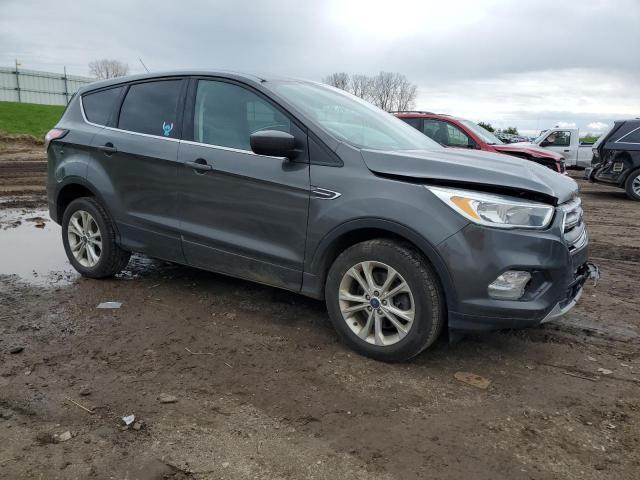 Photo 4 from auction – 2017 FORD ESCAPE SE with VIN 1FMCU9GD4HUD25345