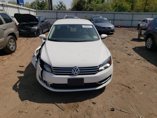 Photo 5 from auction – 2012 VOLKSWAGEN PASSAT SE with VIN 1VWBP7A36CC043408
