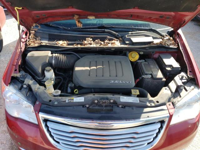 Photo 12 from auction – 2016 CHRYSLER TOWN & COU with VIN 2C4RC1BG7GR254917