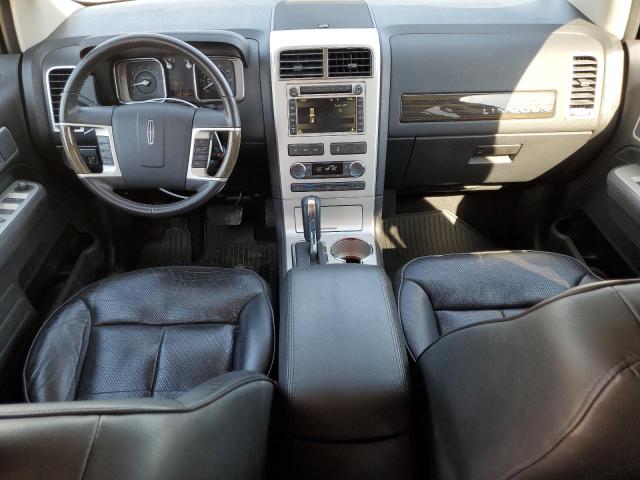Photo 8 from auction – 2009 LINCOLN MKX with VIN 2LMDU88C09BJ09427