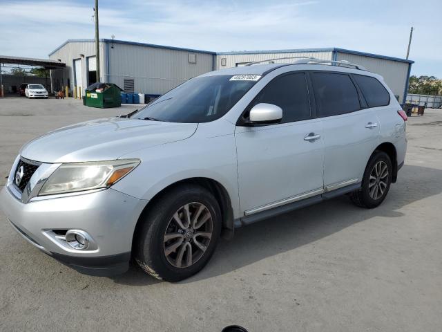 NISSAN PATHFINDER 2013 with VIN 5N1AR2MN4DC621043 - Photo from auction
