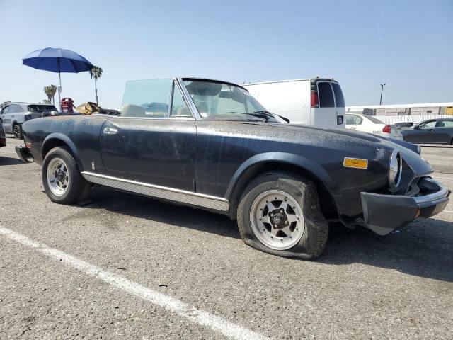 Photo 4 from auction – 1982 FIAT 124 SPIDER with VIN ZFAAS00B4C8188339